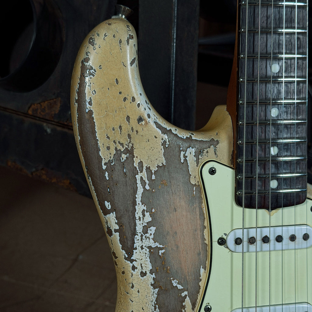 Mestric M6064 "Foundational Run" — Dirty White · Serial #002