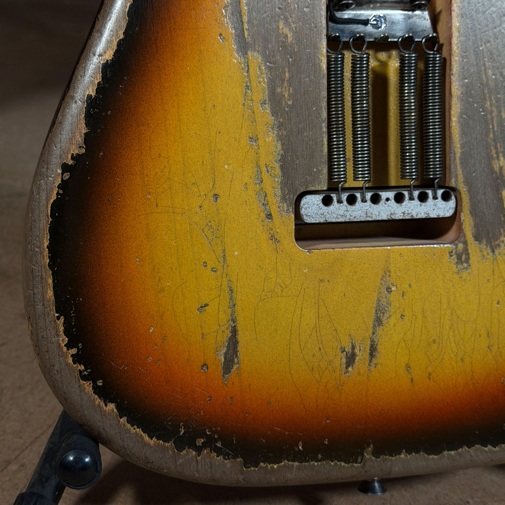 Mestric M6064 "Foundational Run" — 3-Colour Sunburst · Serial #005