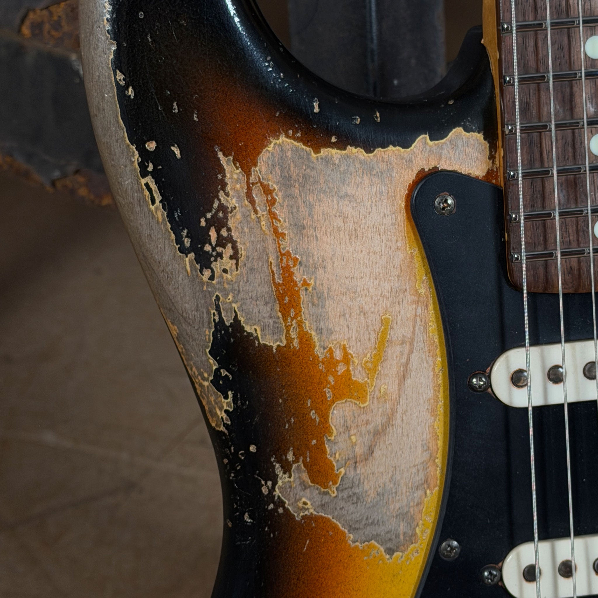 Mestric M6064 "Foundational Run" — 3-Colour Sunburst · Serial #005